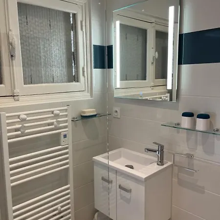 別荘 Maison De A La Tres Bien Equipee Proche Centre Avec Commerces *